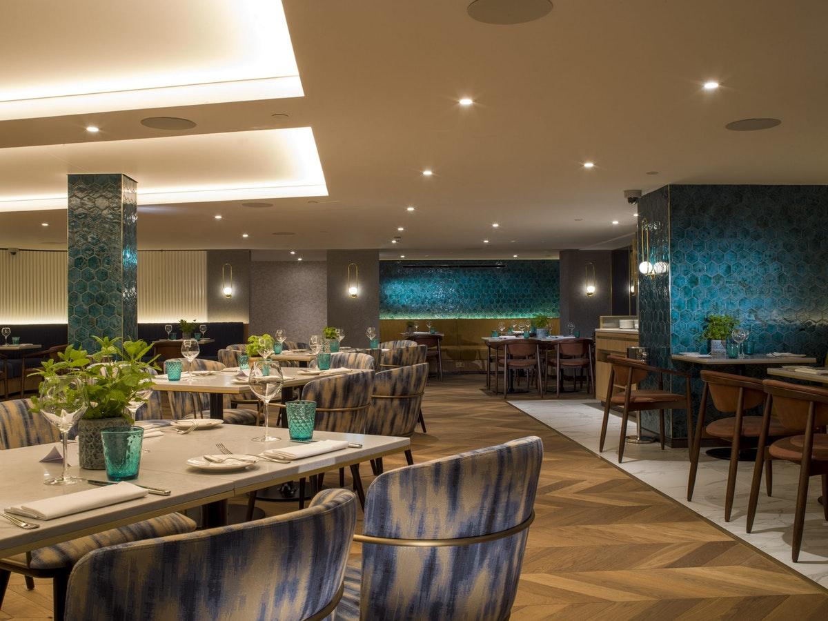Middle Eight - Covent Garden - Preferred Hotels And Resorts Λονδίνο Εξωτερικό φωτογραφία The interior of Bluebird