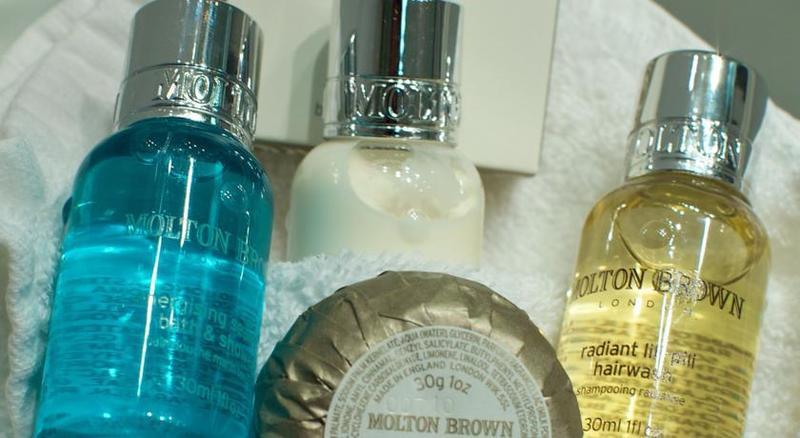 Middle Eight - Covent Garden - Preferred Hotels And Resorts Λονδίνο Εξωτερικό φωτογραφία Molton Brown products