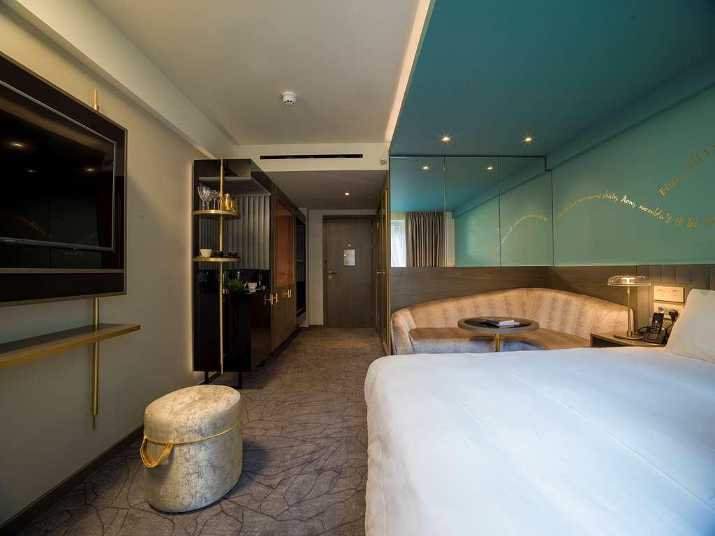 Middle Eight - Covent Garden - Preferred Hotels And Resorts Λονδίνο Δωμάτιο φωτογραφία Deluxe Room