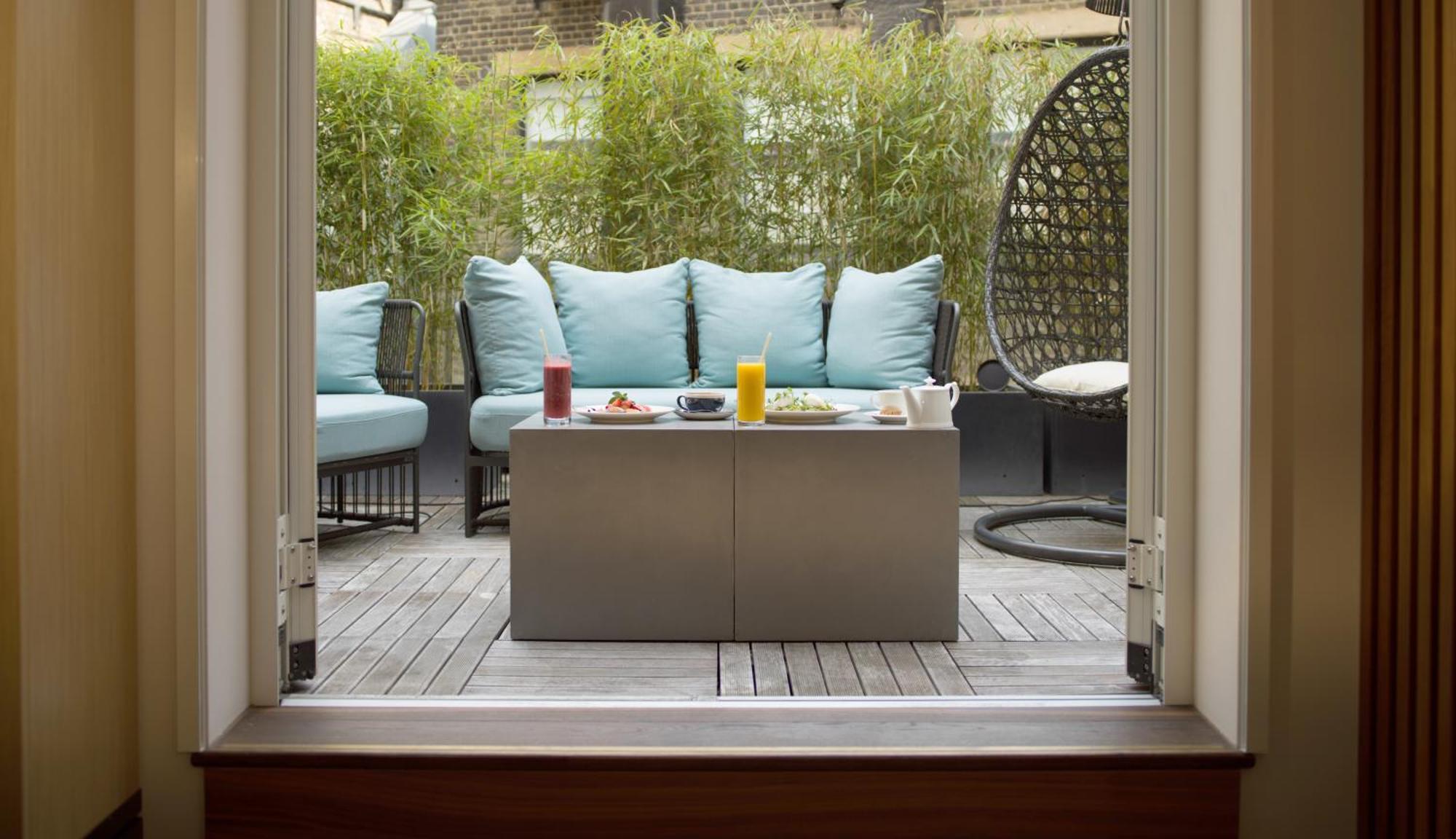 Middle Eight - Covent Garden - Preferred Hotels And Resorts Λονδίνο Εξωτερικό φωτογραφία A French window